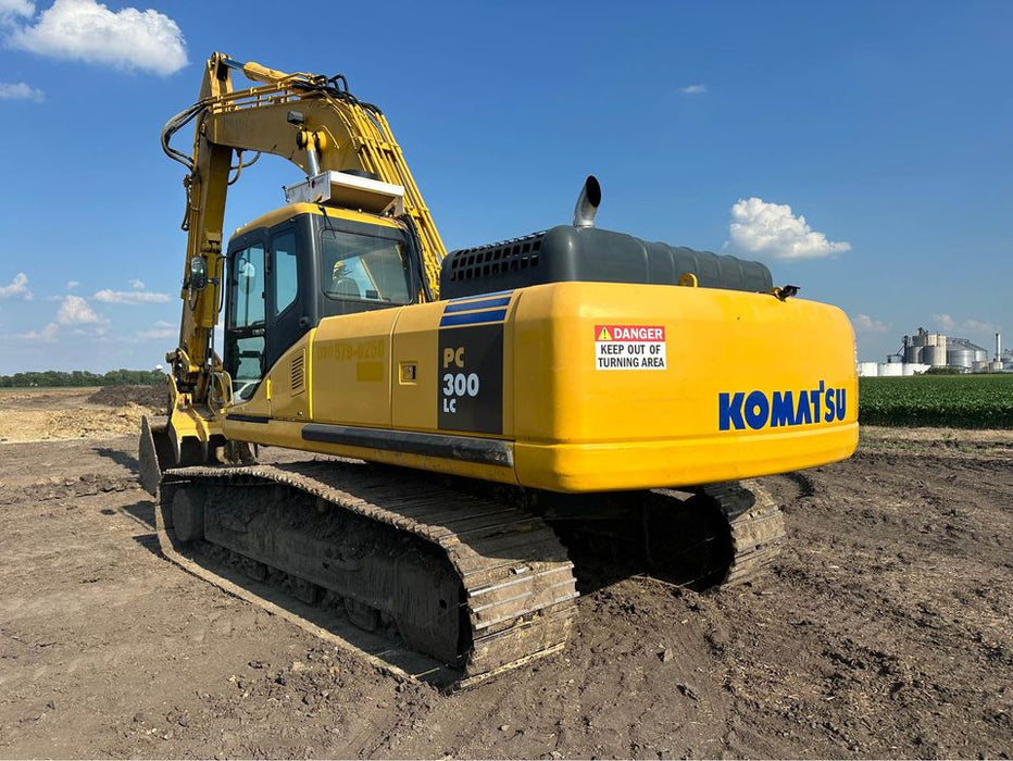 2005 Komatsu pc300 for sale ref 41923211 - MachineryBroker.com