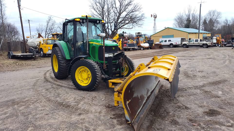 2006 John Deere 6420 for sale ref 65023855 - MachineryBroker.com