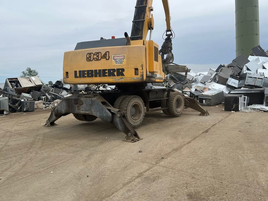 2007 LIEBHERR A934B LITRONIC for sale ref 24778900 - MachineryBroker.com