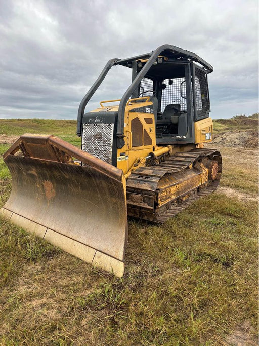 2011 Cat D - 5k for sale ref 74426361 - MachineryBroker.com