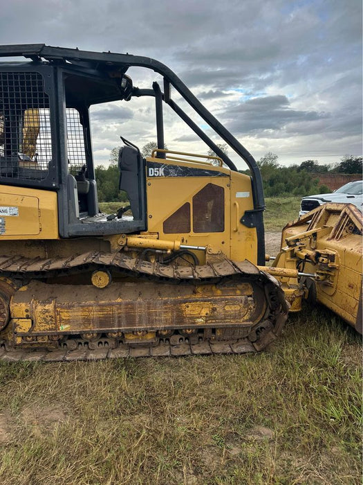 2011 Cat D - 5k for sale ref 74426361 - MachineryBroker.com