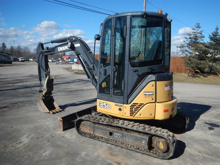 2013 JOHN DEERE 35D for sale ref 79622487 - MachineryBroker.com