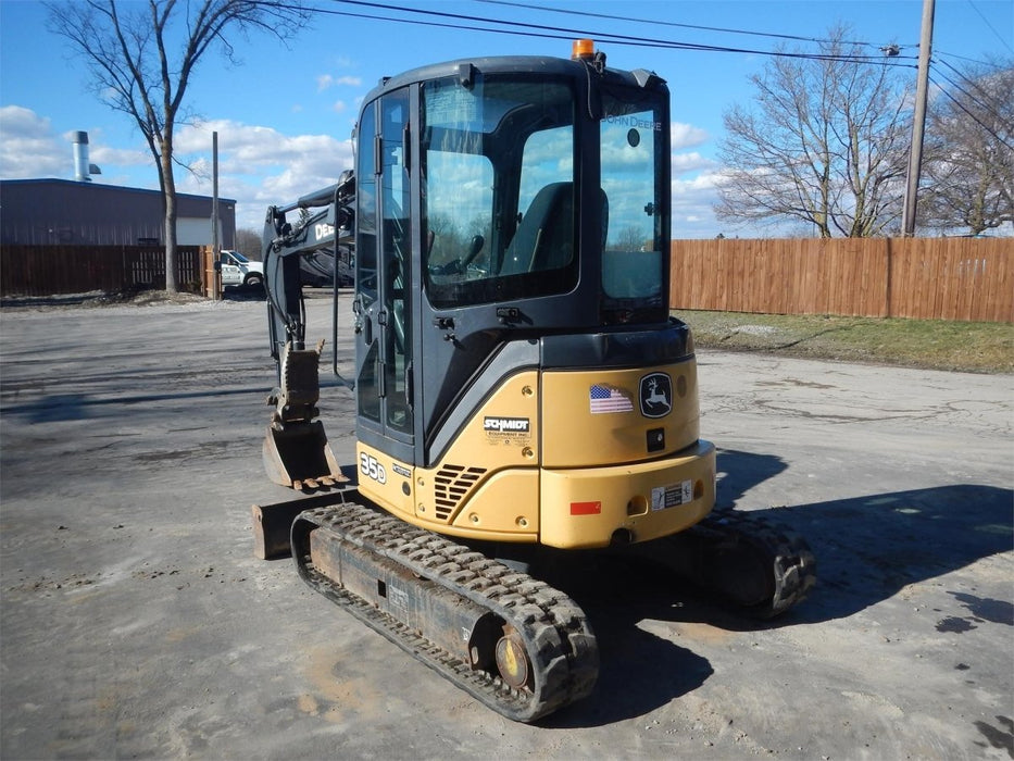 2013 JOHN DEERE 35D for sale ref 79622487 - MachineryBroker.com