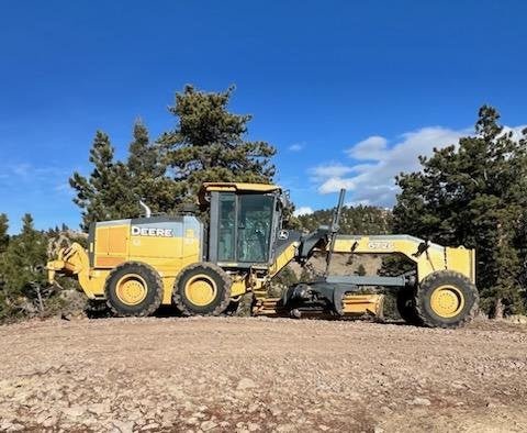 2014 John Deere 672G foe sale ref 21602144 - MachineryBroker.com