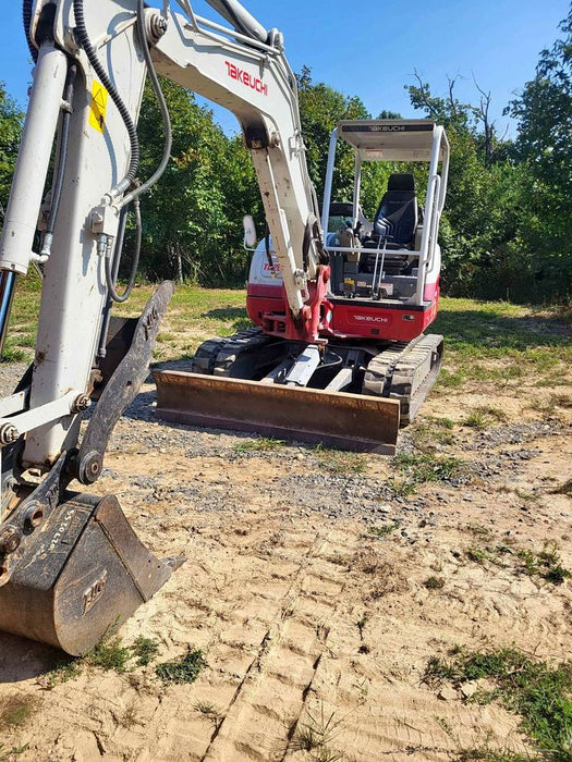 2017 Takeuchi TB260 for sale ref 73594684 - MachineryBroker.com