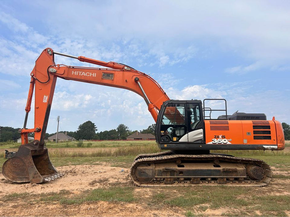 2019 Hitachi zx350lc - 6n for sale ref 64797066 - MachineryBroker.com