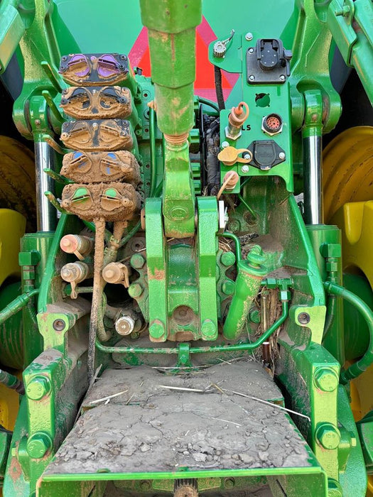 2019 John Deere 8320R for sale ref 12740089 - MachineryBroker.com