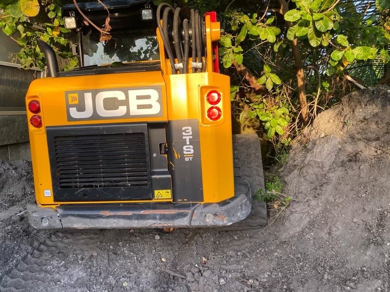 2021 JCB 3TS-8T for sale ref 26450289 - MachineryBroker.com