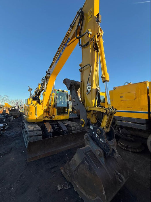 2022 Komatsu USLC - 11 for sale ref 16592218 - MachineryBroker.com