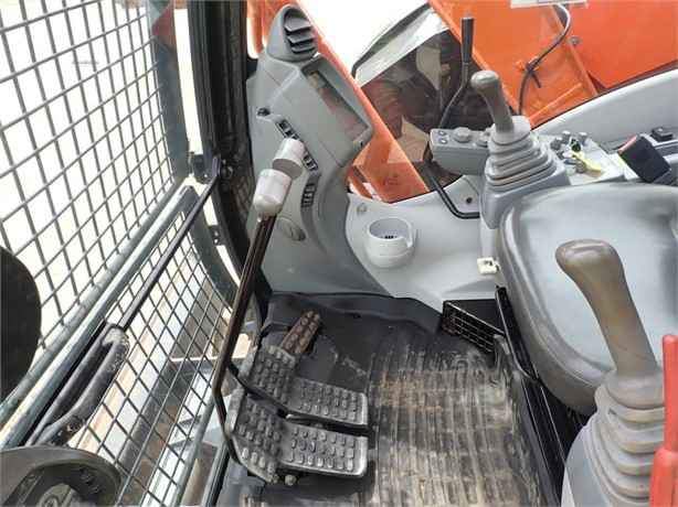 Hitachi zx75 Excavator for sale ref 40877832 - MachineryBroker.com