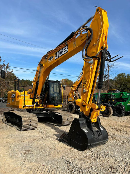 JCB 220X for sale ref 81975930 - MachineryBroker.com