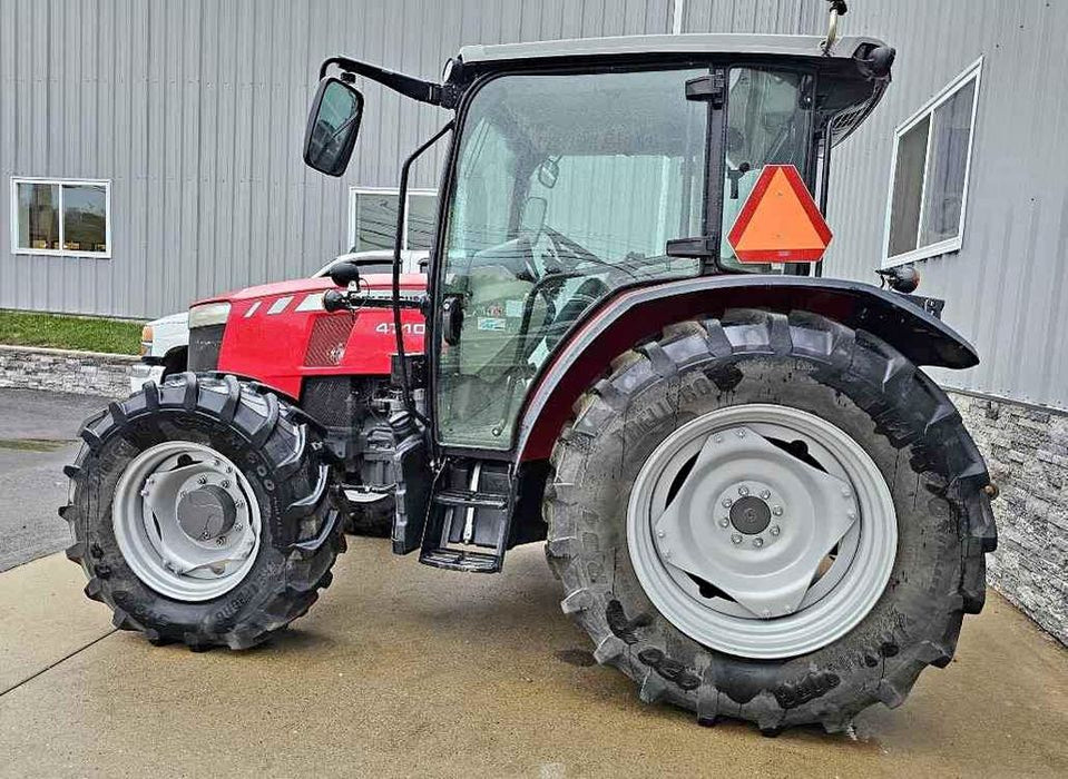 Massey Ferguson 4710 for sale ref 39658260 - MachineryBroker.com