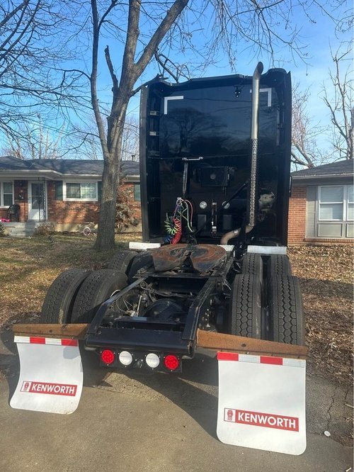 2019 Kenworth t680 for sale ref 34306890 - MachineryBroker.com