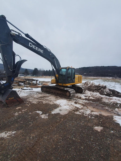 Used 2012 John Deere 200 LC Excavator. REF#CFD21623 - machinerybroker